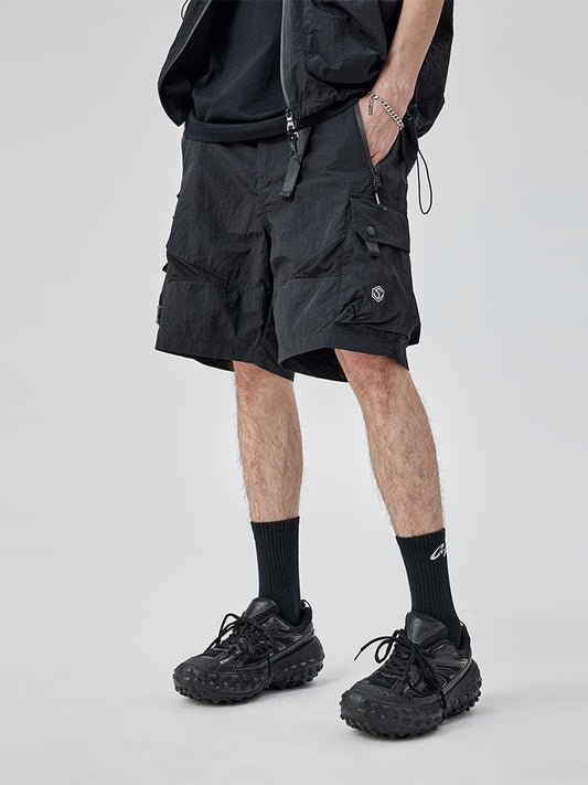 Trendy cargo shorts with a youthful pop aesthetic, ideal for teen guys. Featuring a loose fit, mid-rise waist, and multiple pockets for a stylish and functional look.