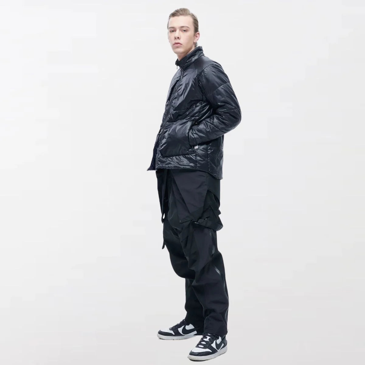 Black Efficient Insulated Techwear Jacket - Clotechnow